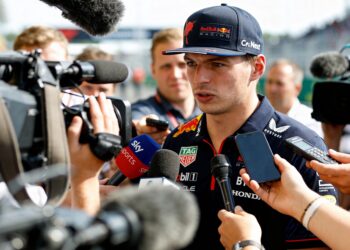 piquet jr beschuldigt f1 media van britse vooringenomenheid