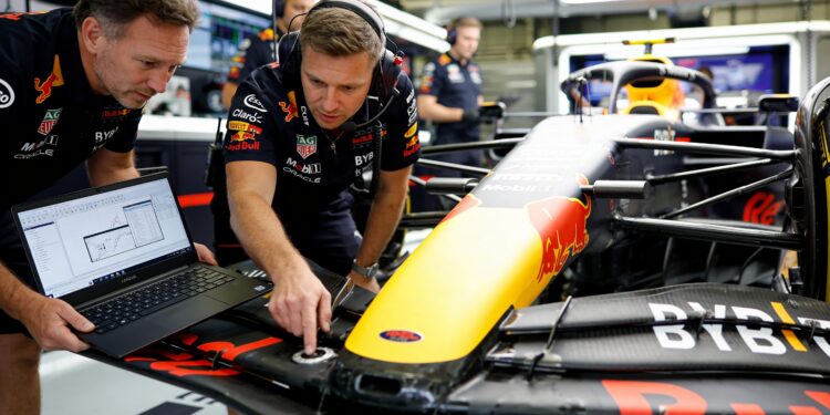 red bull betaalt de prijs 2025 focus oorzaak van problemen
