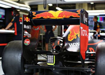 red bull grijpt in verstappen test nieuwe macarena