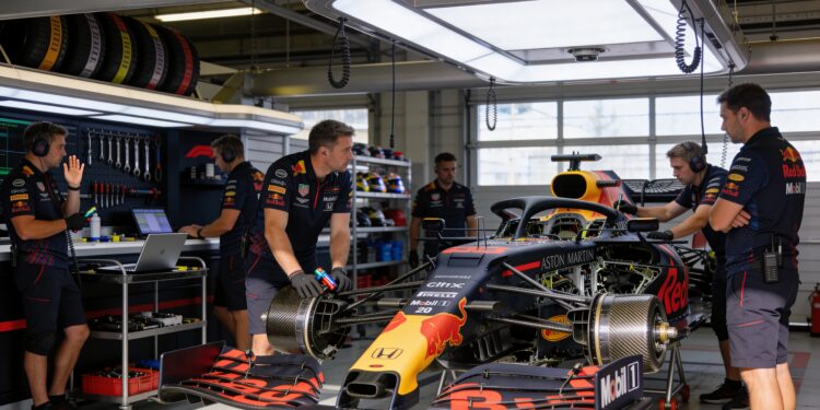 Red Bull kiest voor chassis, motorupgrade op de lange baan 1 red bull kiest voor chassis motorupgrade op de lan