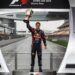 red bull s historische eerste zege met onbedoelde klankfout