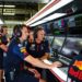 red bull schudt technische afdeling op na tegenvallende start