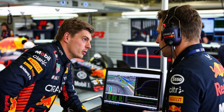 red bull wijst naar auto niet regels voor onvrede