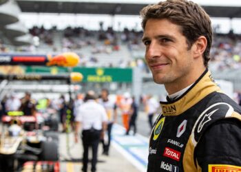 romain grosjean viert 40e verjaardag terugblik op roerige f1 carri re