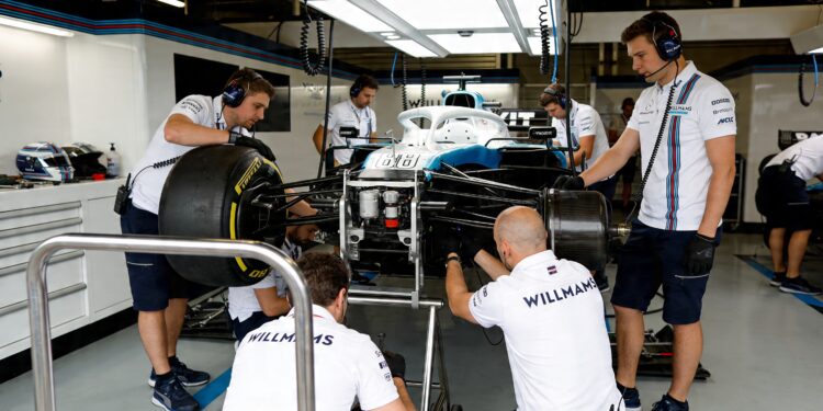 sainz daagt williams uit grote stap nodig in f1 pauze