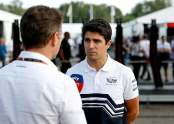 sergio perez pareert roestige kritiek van f1 legende andretti