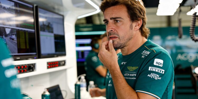 spaanse f1 kijkcijfers dalen lobato wijst naar aston martin en williams