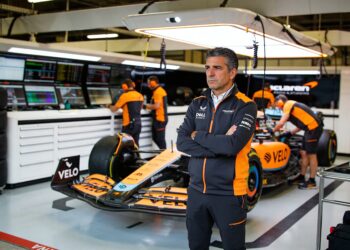 steiner mclaren bouwt aan team dat red bull kan be