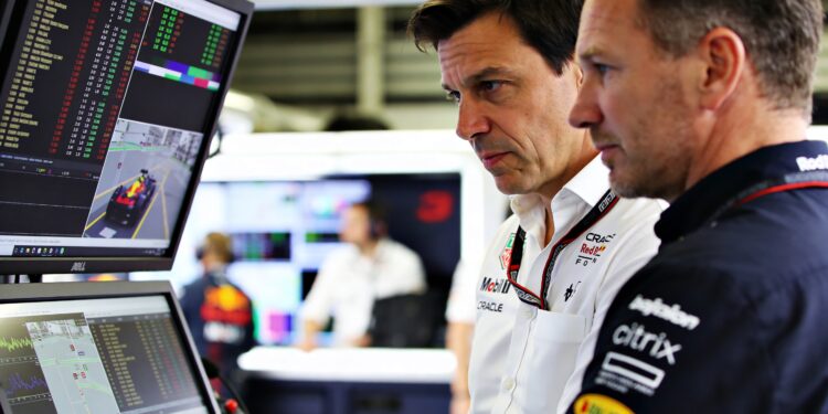 strategische zet red bull geprezen door hinchcliffe