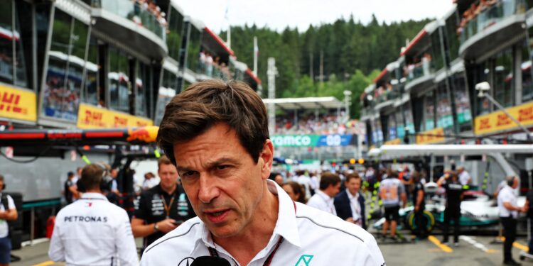 toto wolff roept fia op nieuwe motorregel mag geen