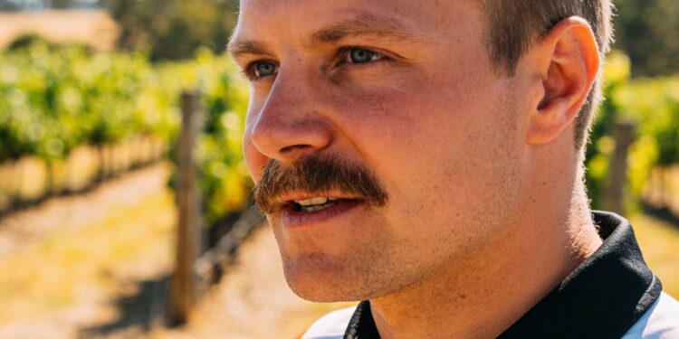 valtteri bottas opent luxueuze australische verblijfplaats voor fans