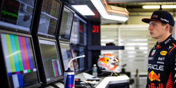 verstappen door eigen team uit kwalificatie nurbur 1