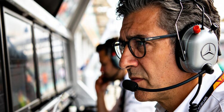 wolff waarschuwt mercedes geen helden na sterke start