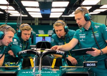 zorgen om aston martin s 2026 chassis van newey