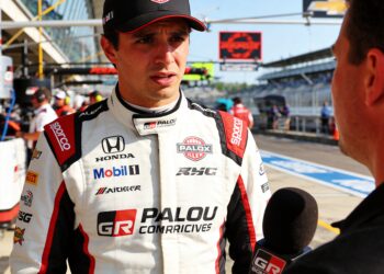 absurde strafregel zorgt voor woede bij indycar to