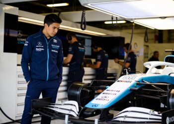 albon bevestigt williams auto is afgeslankt voor m