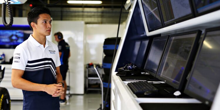 albon verliest startplek na gemiste track limits i
