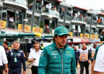 alonso beslist in de zomer over zijn formule 1 car