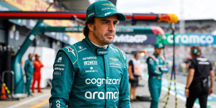 alonso onthult deadline voor besluit over f1 toeko