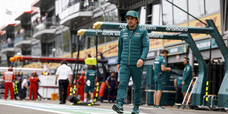 Alonso open over F1-toekomst: 'Soms heb je F1 gewoon nodig' 1 alonso open over f1 toekomst soms heb je f1 gewoon