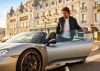 alonso trekt aandacht met zeldzame porsche 918 in