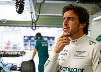 alonsos vertrouweling hekelt f1 regels auto beslis