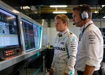 antonelli waarschuwt mercedes na sterke opmars mcl