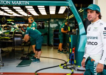 aston martin drama deelname aan sprint in miami on