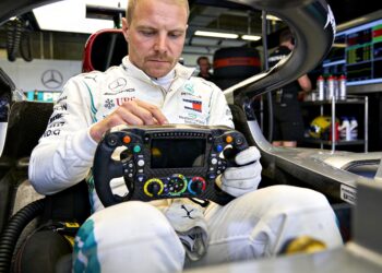 bottas onthult bekend probleem met stuurknop oorza