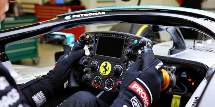 bottas penalty in miami blootgelegd stuurwielprobl