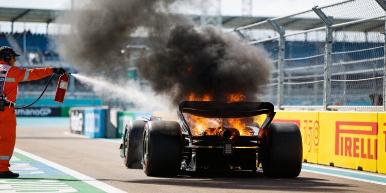 brand in audi van hulkenberg verpest sprintrace in