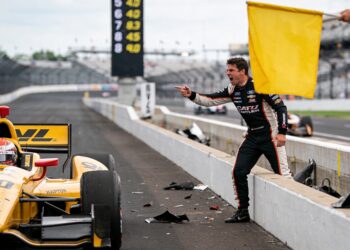 chaos in indy 500 legge crasht carpenter woedend o