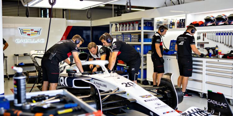 De sleutel tot succes: Hoe GM Cadillac's F1-entree mogelijk maakte 1 de sleutel tot succes hoe gm cadillacs f1 entree m