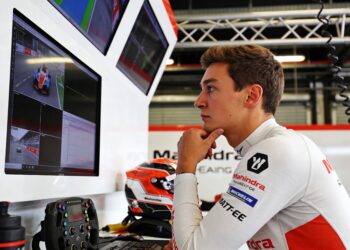de vries weigert frustratie na zware start in form