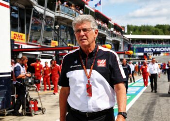 f1 icoon ross brawn maakt verrassende overstap naa