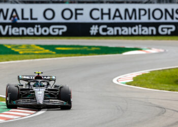 f1 maakt zich op voor sprintweekend op iconisch ci
