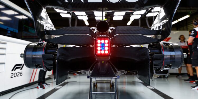 F1 past LED-lichten aan voor veiligheid in 2026-seizoen 1 f1 past led lichten aan voor veiligheid in 2026 se