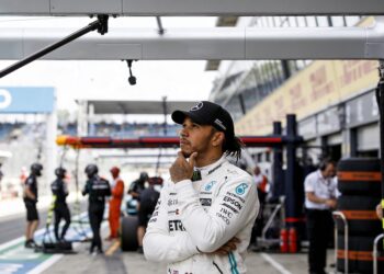 f1 staat voor leiderschapscrisis na vertrek van ic