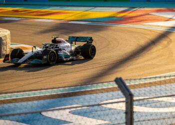 f1 terug in miami starttijd en format voor de spri