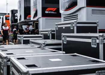 f1 werkt aan plan voor terugkeer midden oosten gp