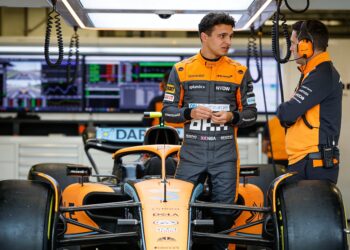 f2 kampioen fornaroli voltooit f1 test voor mclare