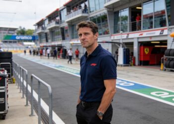 ferrari kopstuk smedley hekelt pantomime vitriool