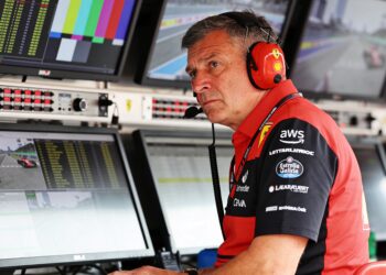 ferrari legt struikelblok bloot in fias motor hulp