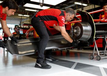 ferrari onthult cruciaal upgradepakket voor hamilt