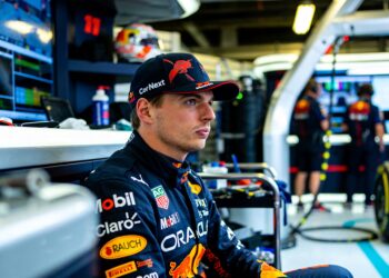 ferrari upgrades voor hamilton druk op verstappen
