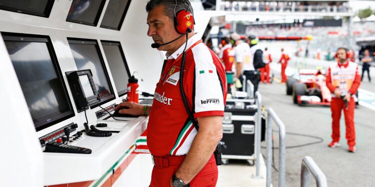Ferrari's ware probleem: Vasseur neemt coureurs in bescherming 1 ferraris ware probleem vasseur neemt coureurs in b