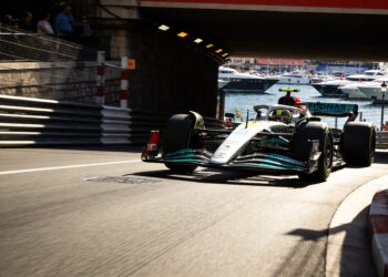 fia beperkt topsnelheid f1 autos in monaco met uni