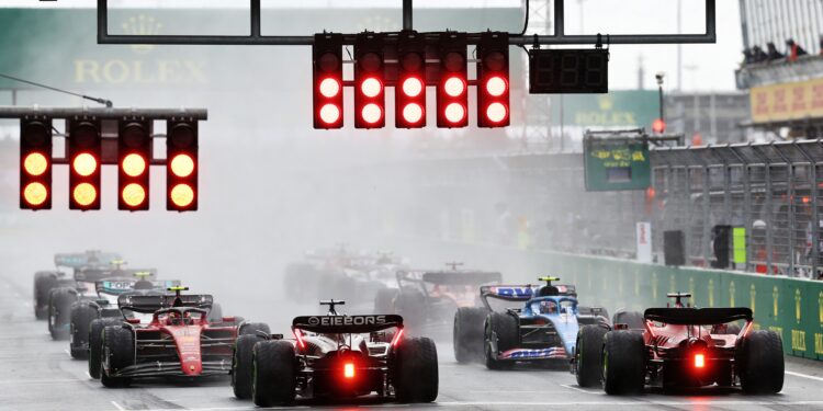 fia grijpt in bij f1 starts coulthard wijst op vei