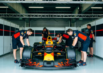 ford reageert op red bull leegloop commitment staa