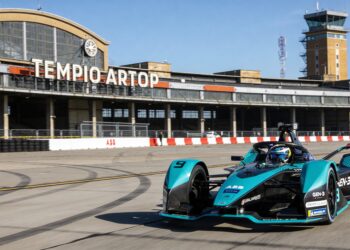 formula e behoudt iconisch tempelhof circuit voor